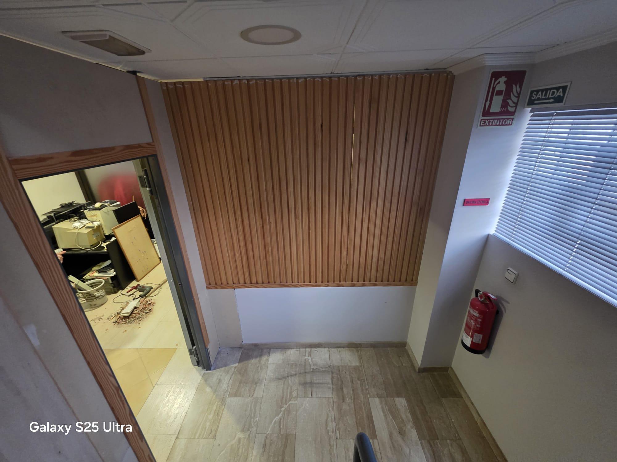 Imagen 12 Casa Pareada en venta en Elda / Edf. oficinas para hacer viviendas zona P. Nacional