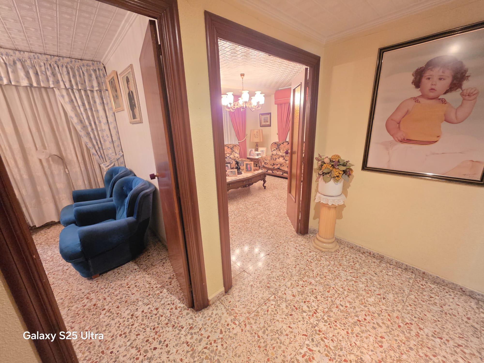 Imagen 9 Apartamento en venta en Elda / Piso 4º sin ascensor, zona Jaime Balmes-Avda. de Madrid