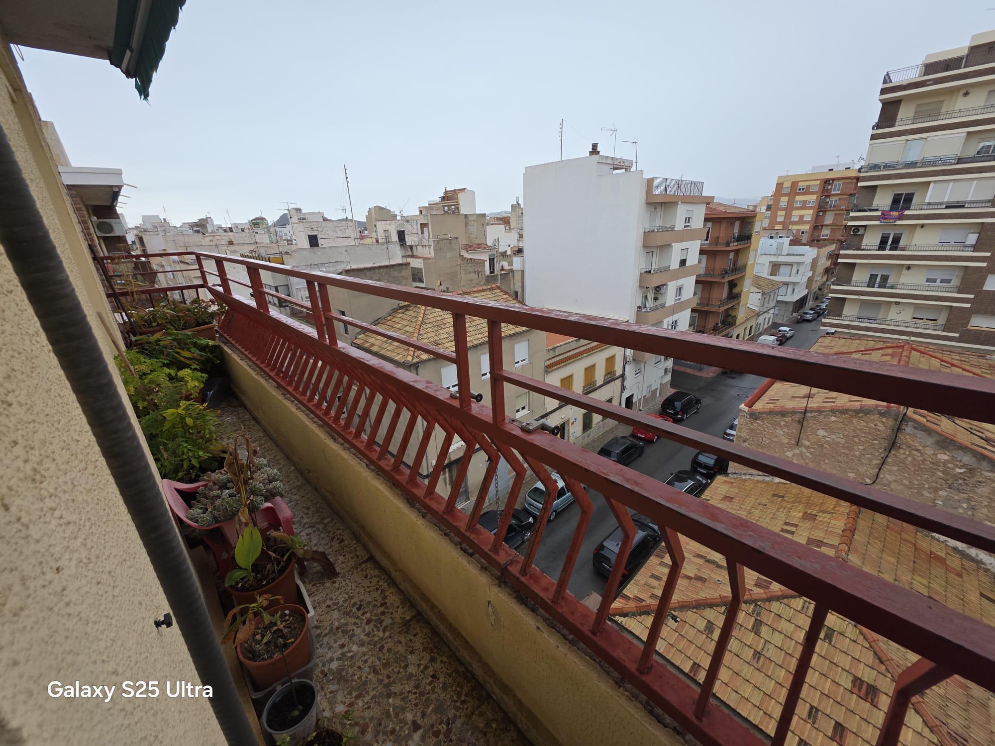 Imagen 20 Apartamento en venta en Elda / Piso 4º sin ascensor, zona Jaime Balmes-Avda. de Madrid