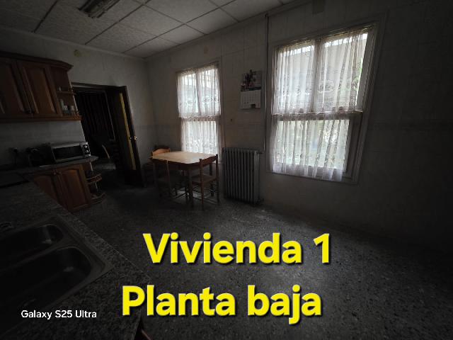 Imagen 10 Inmueble 300653 - Casa Pareada en venta en Petrer / Parcela urbana con 3 viviendas junto parque 9 d´Octubre