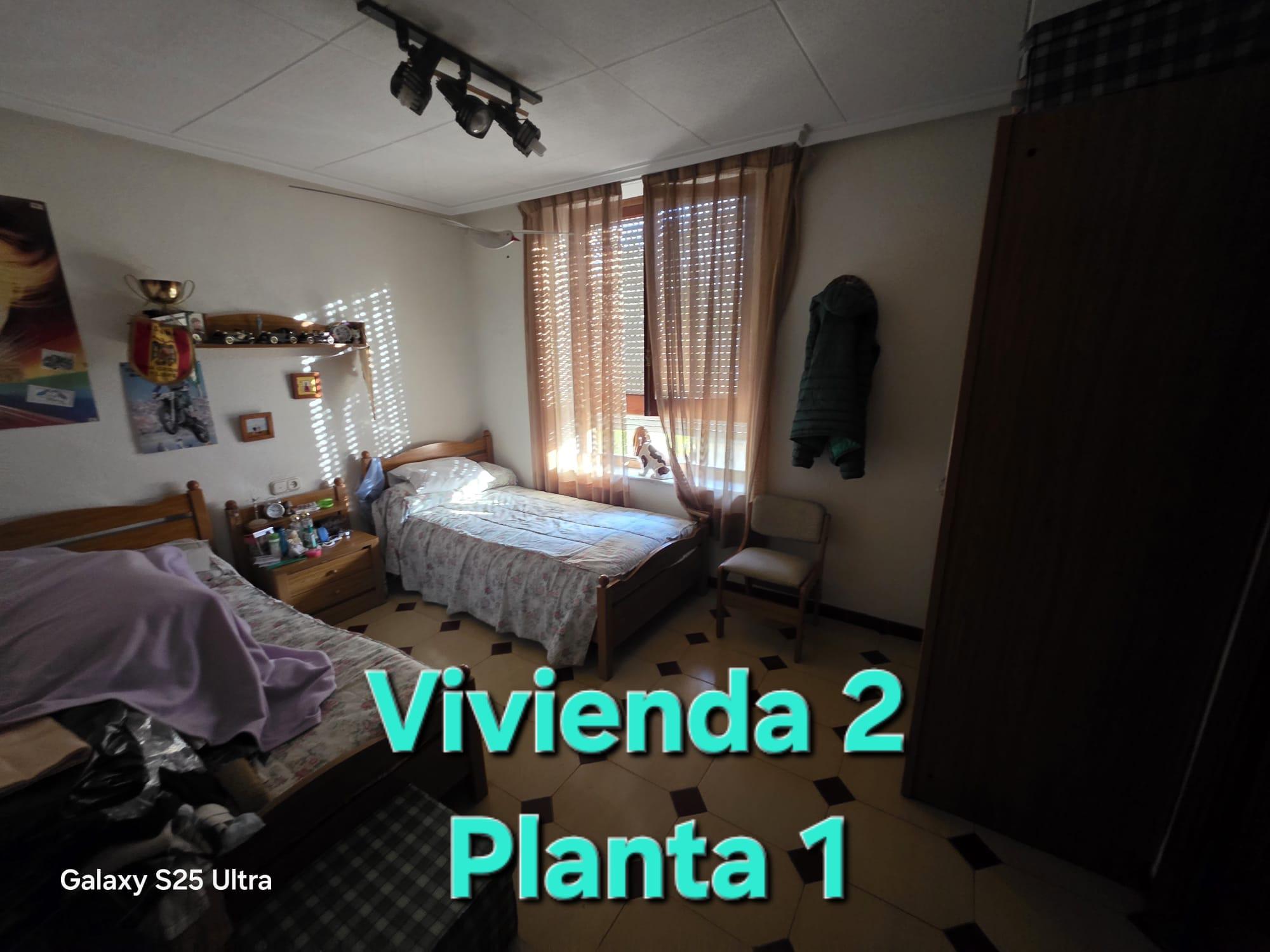Imagen 23 Casa Pareada en venta en Petrer / Parcela urbana con 3 viviendas junto parque 9 d´Octubre
