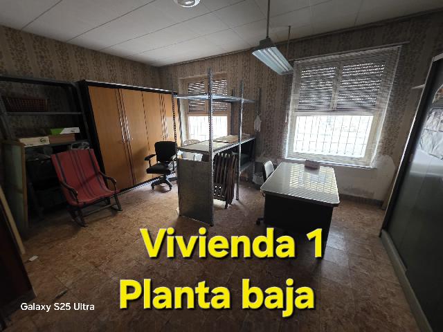 Imagen 11 Inmueble 300653 - Casa Pareada en venta en Petrer / Parcela urbana con 3 viviendas junto parque 9 d´Octubre