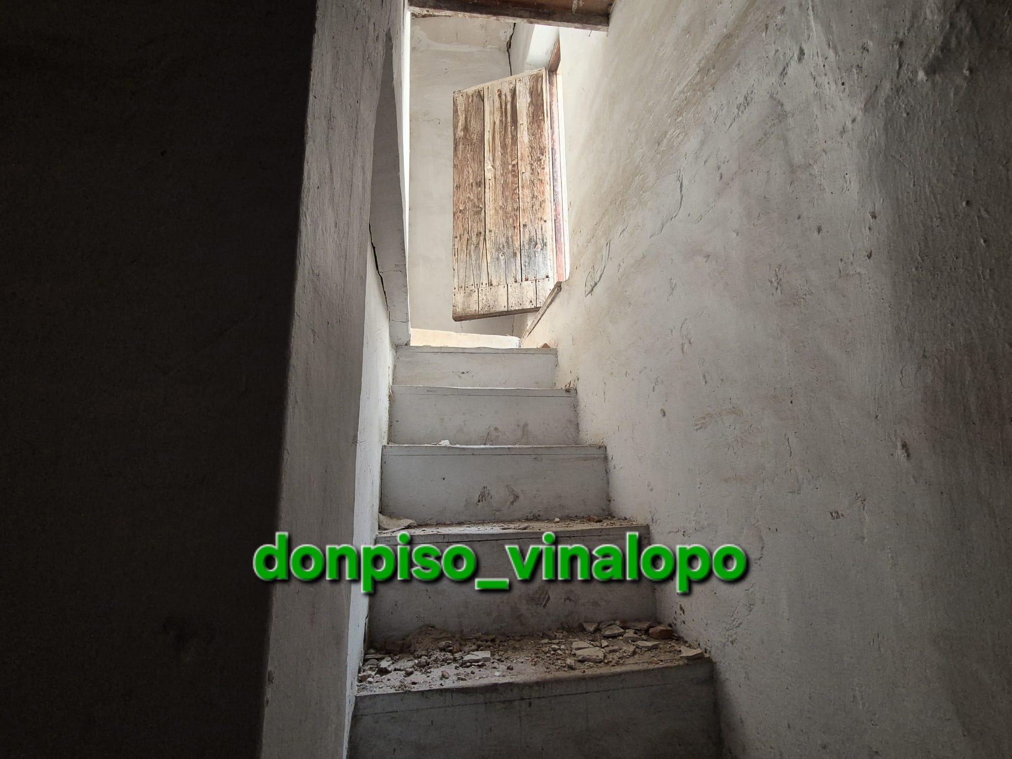 Imagen 18 Casa Adosada en venta en Villena / Casa adosada junto Iglesia de Santa María y calle Nueva