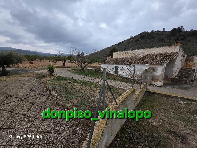 Imagen 6 Inmueble 301746 - Casa Rústica en venta en Villena / Caserón con parcela en cª Villena- Pinoso