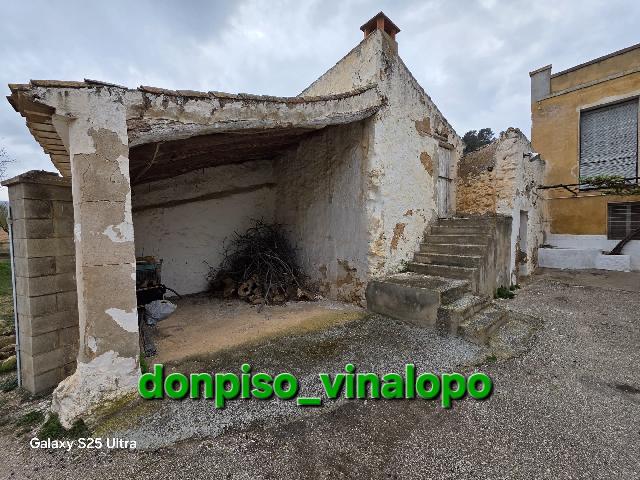 Imagen 5 Inmueble 301746 - Casa Rústica en venta en Villena / Caserón con parcela en cª Villena- Pinoso