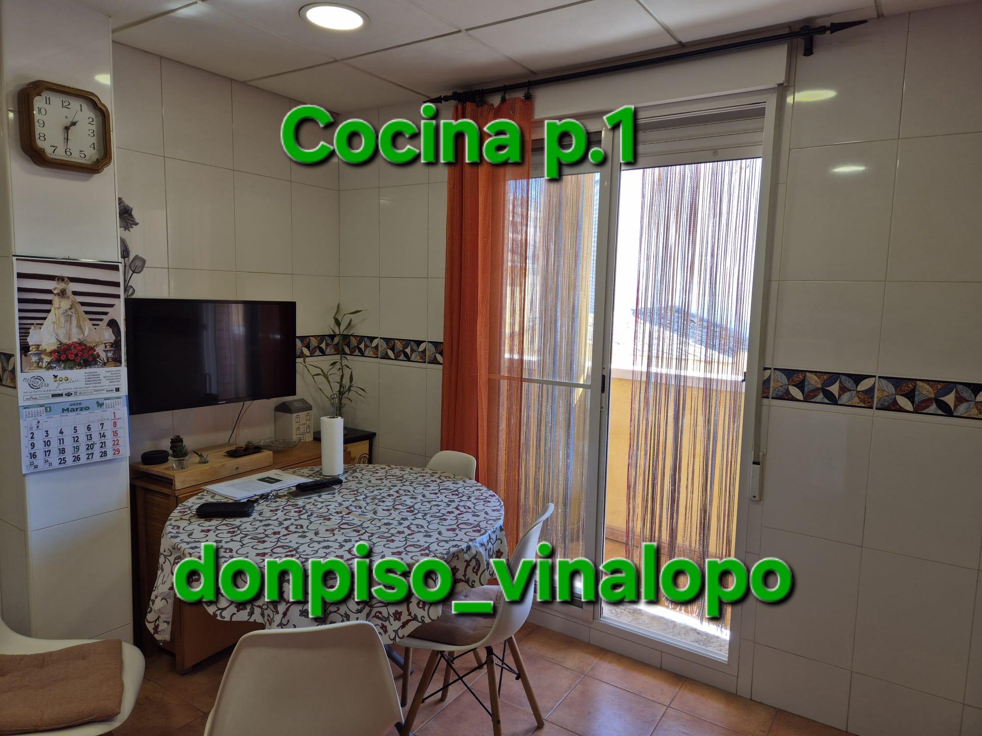 Imagen 9 Casa Adosada en venta en Villena / Adosado a 3 calles de la Avda. de la Constitución