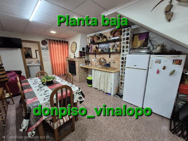 Imagen 34 Inmueble 301820 - Casa Adosada en venta en Villena / Adosado a 3 calles de la Avda. de la Constitución