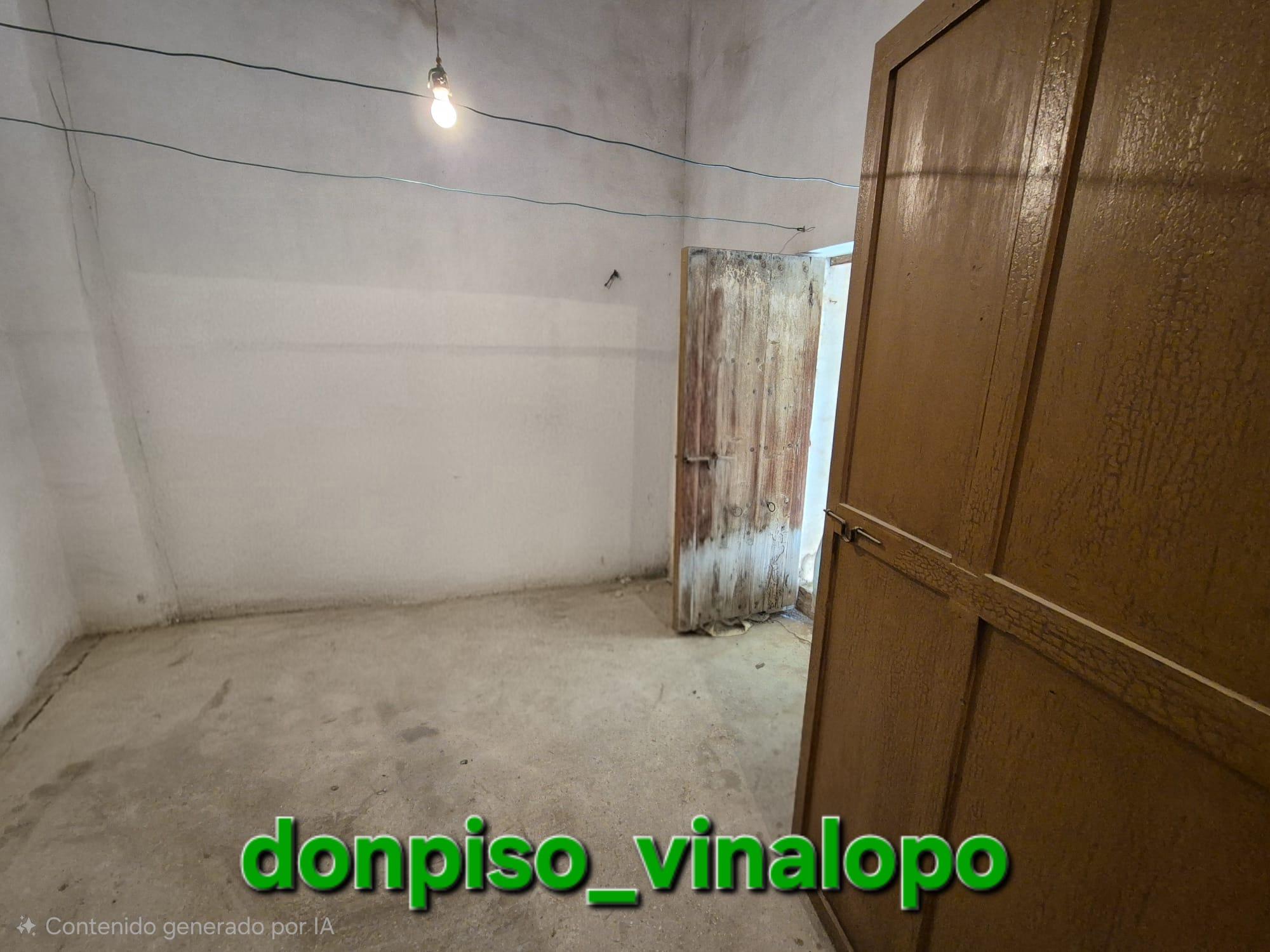 Imagen 24 Casa Adosada en venta en Romana La / Casa adosada de 2 plantas junto a la calle Mayor