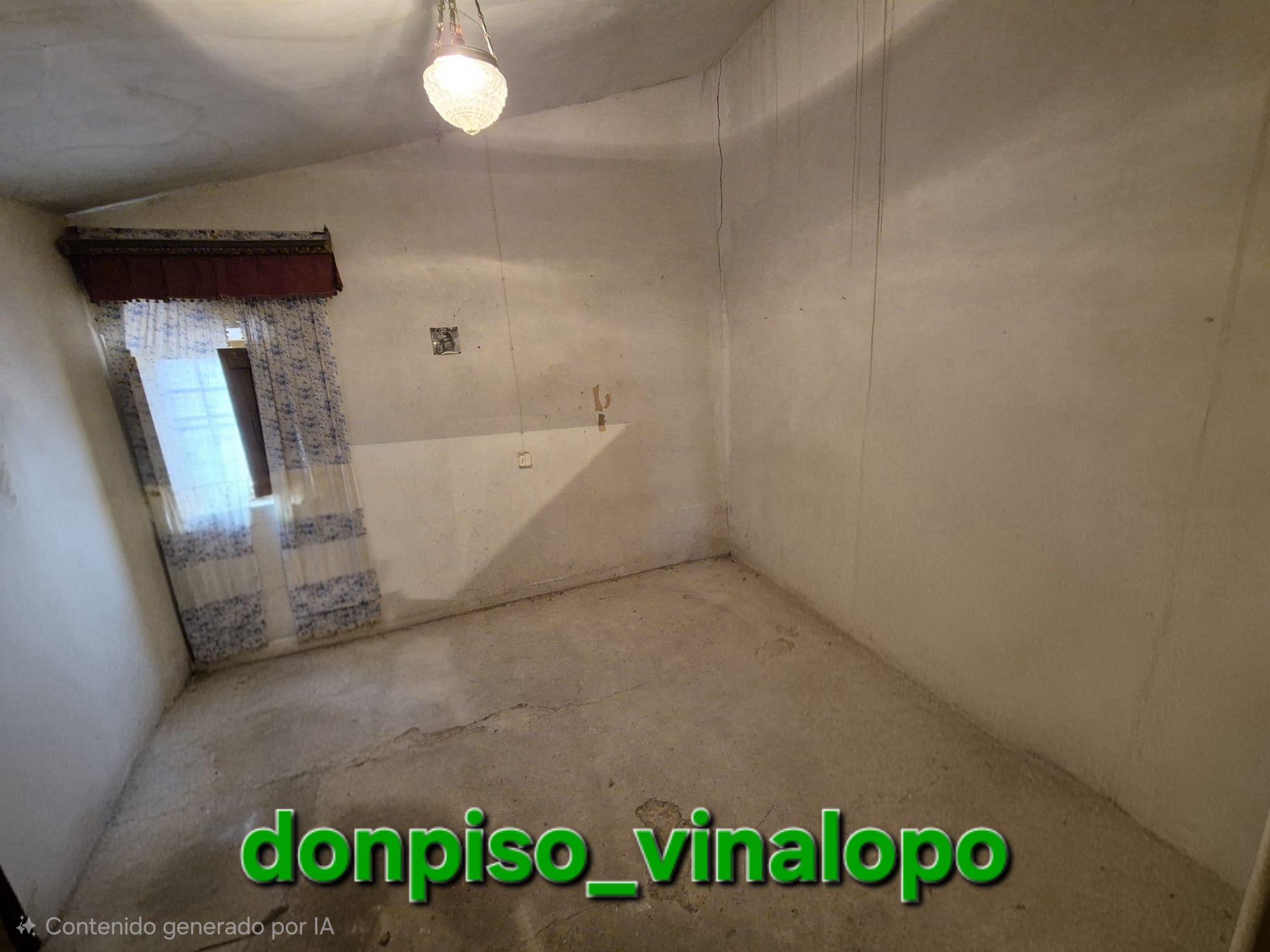 Imagen 26 Casa Adosada en venta en Romana La / Casa adosada de 2 plantas junto a la calle Mayor