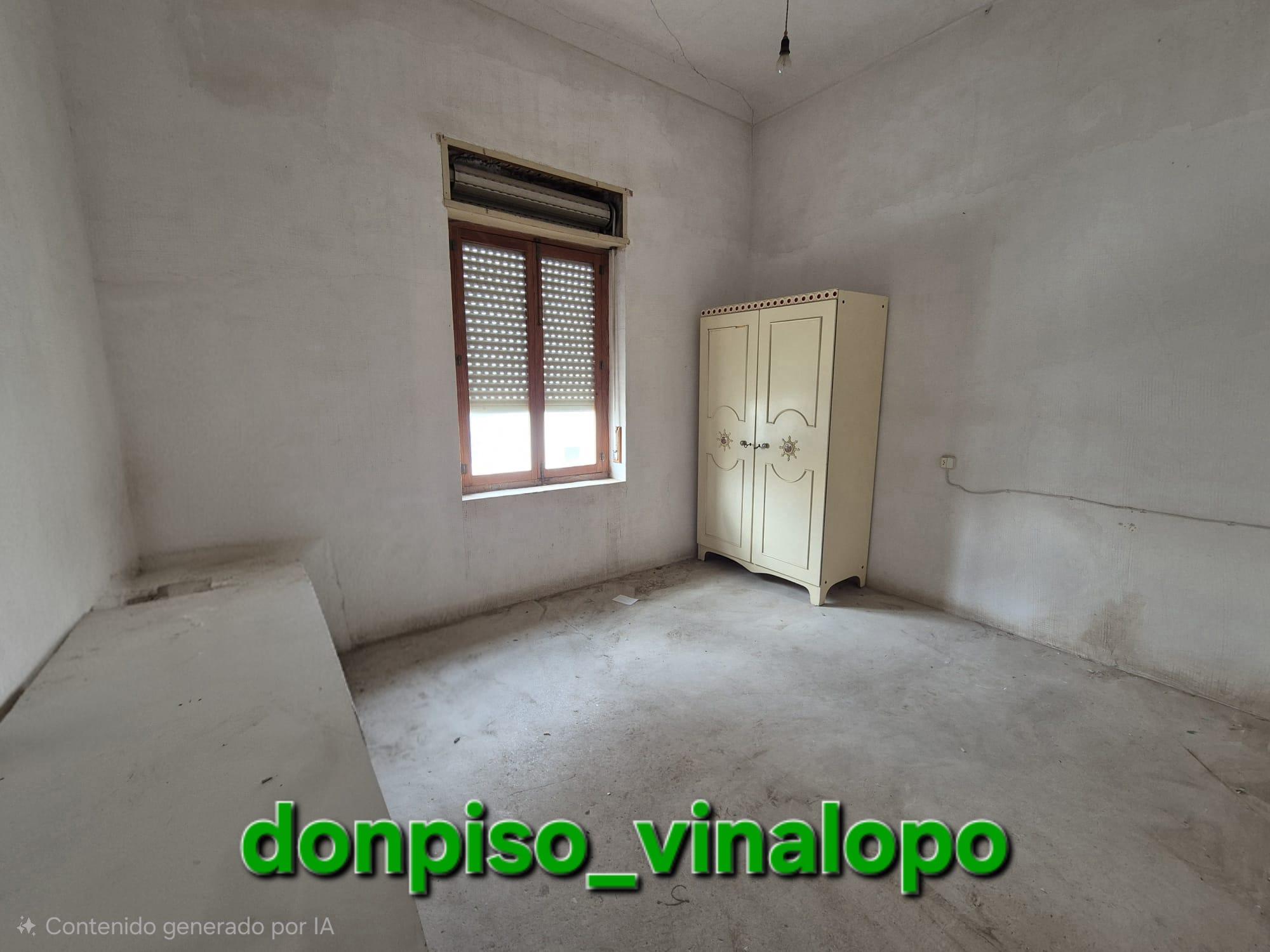 Imagen 27 Casa Adosada en venta en Romana La / Casa adosada de 2 plantas junto a la calle Mayor