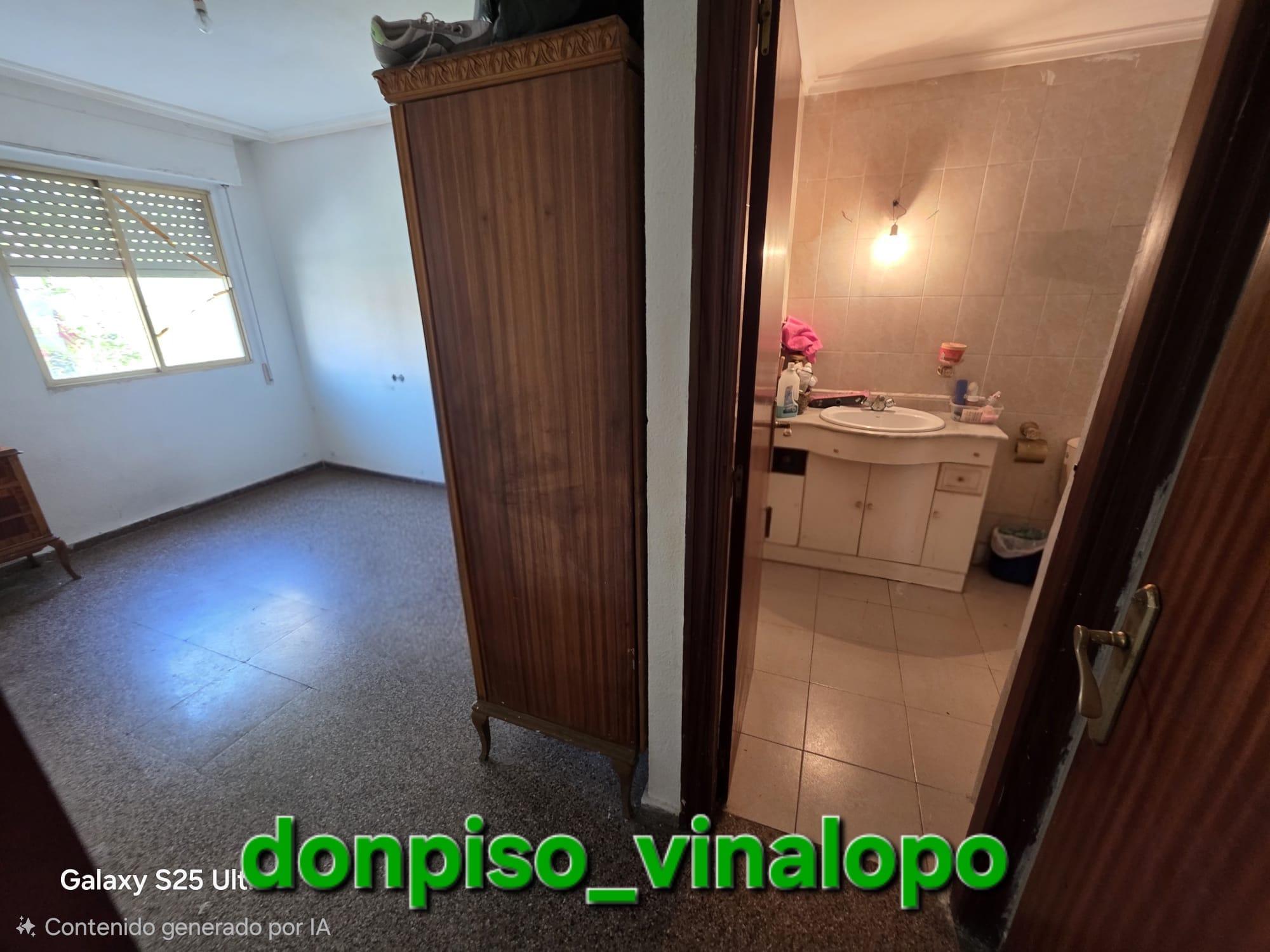 Imagen 12 Apartamento en venta en Elda / Piso primero sin ascensor y garaje, zona Plaza de Toros