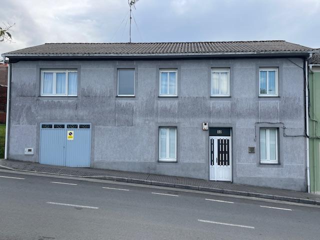 Imagen 2 Inmueble 296788 - Casa Pareada en venta en Curtis / Casa Curtis centro del pueblo 