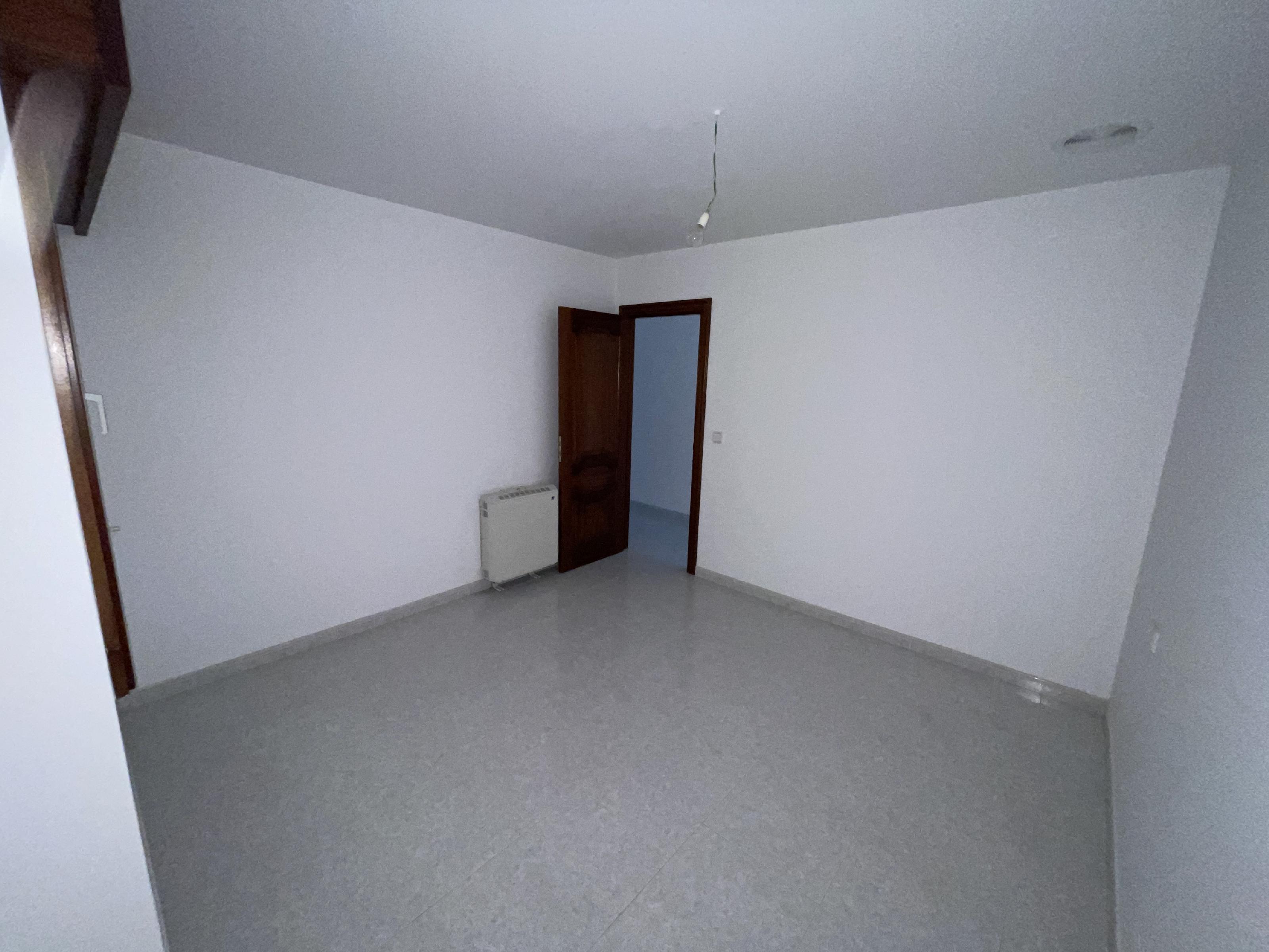 Imagen 14 Apartamento en venta en Zas / Carretara Fisterra 171 zas  a 4 km playa de Laxe