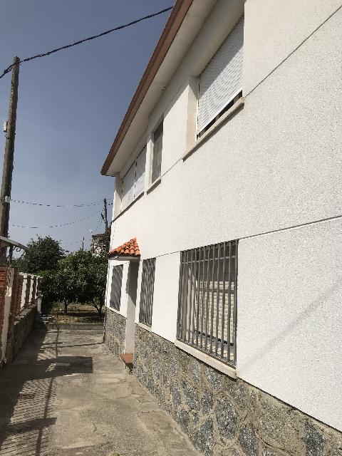 Imagen 4 Inmueble 252720 - Casa Rústica en venta en Poyales Del Hoyo / Casa en pleno parque natural del valle del Tietar 