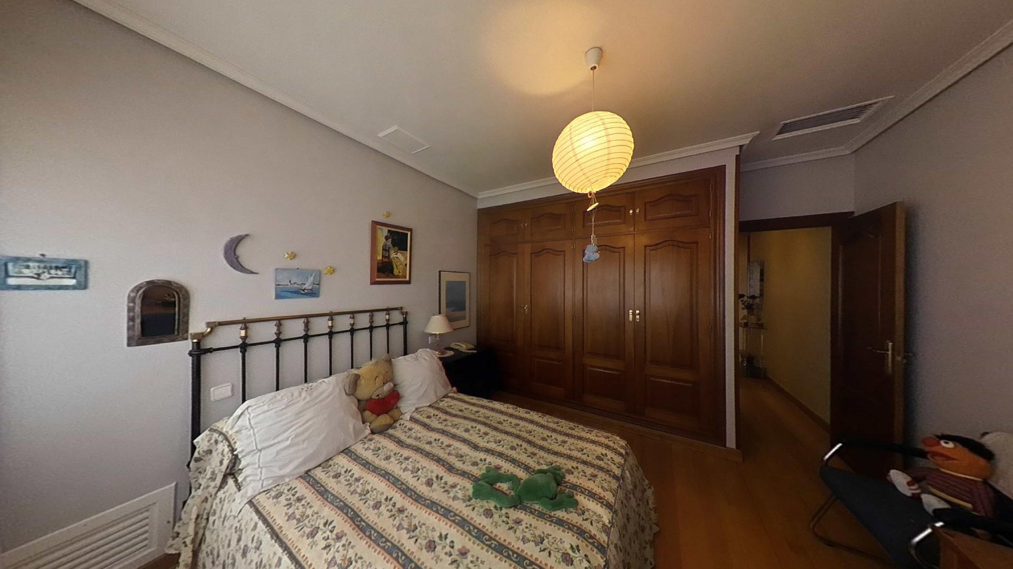 Imagen 21 Casa Aislada en venta en Villaviciosa De Odón / Chalet 600m2 construidos sobre parcela 1.8...