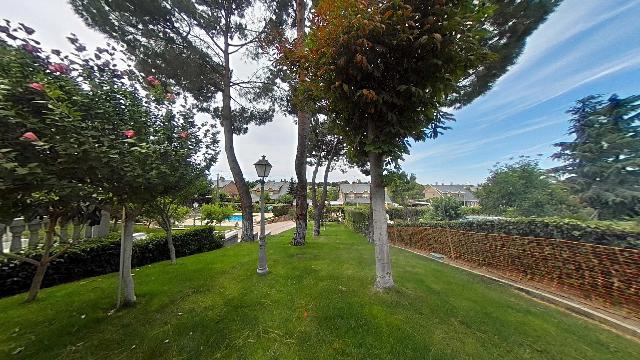 Imagen 7 Inmueble 263421 - Casa Aislada en venta en Villaviciosa De Odón / Chalet 600m2 construidos sobre parcela 1.8...