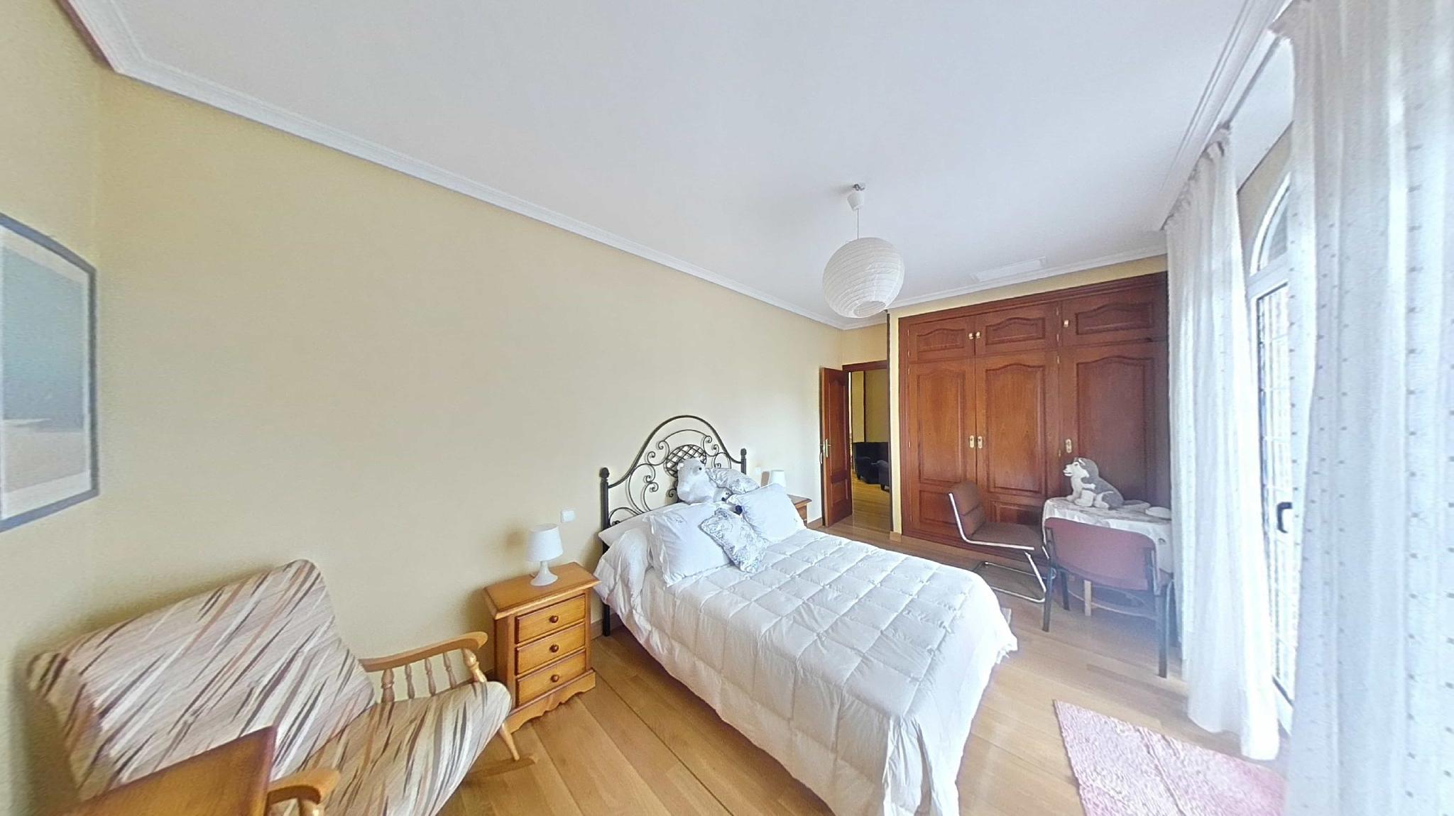 Imagen 27 Casa Aislada en venta en Villaviciosa De Odón / Chalet 600m2 construidos sobre parcela 1.8...