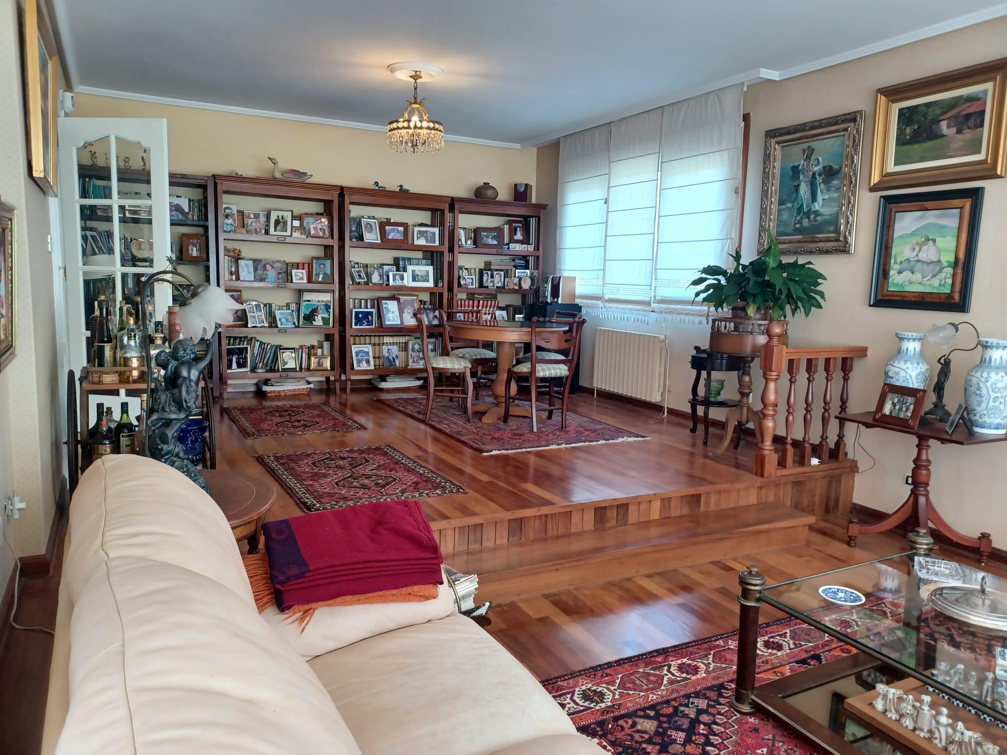 Imagen 9 Casa Aislada en venta en Oleiros / Cerca del club de golf y pazo de xaz