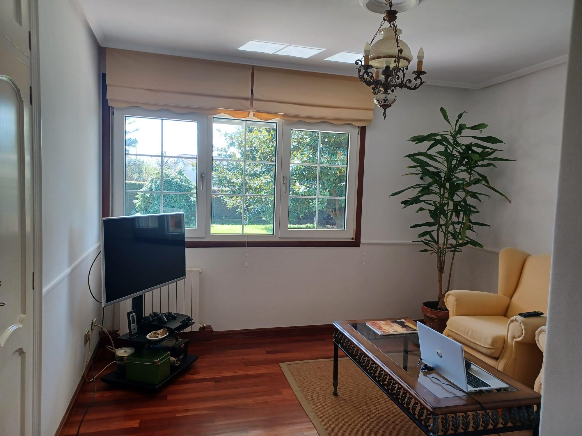 Imagen 14 Casa Aislada en venta en Oleiros / Cerca del club de golf y pazo de xaz