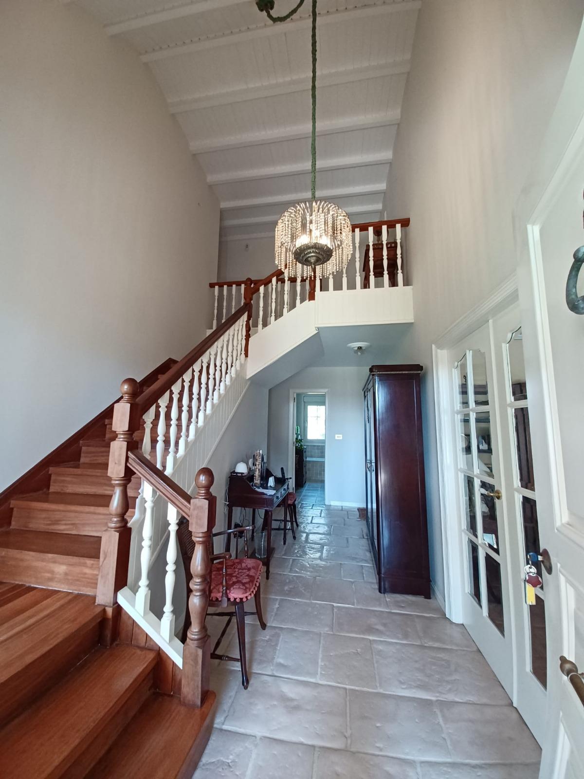 Imagen 5 Casa Aislada en venta en Oleiros / Cerca del club de golf y pazo de xaz