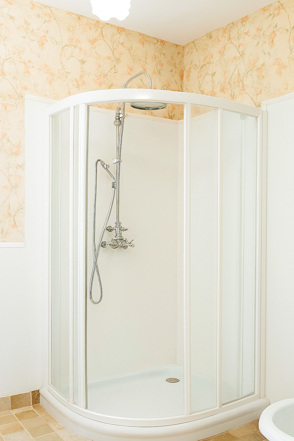 Imagen 17 Casa Aislada en venta en Oleiros / Cerca del club de golf y pazo de xaz