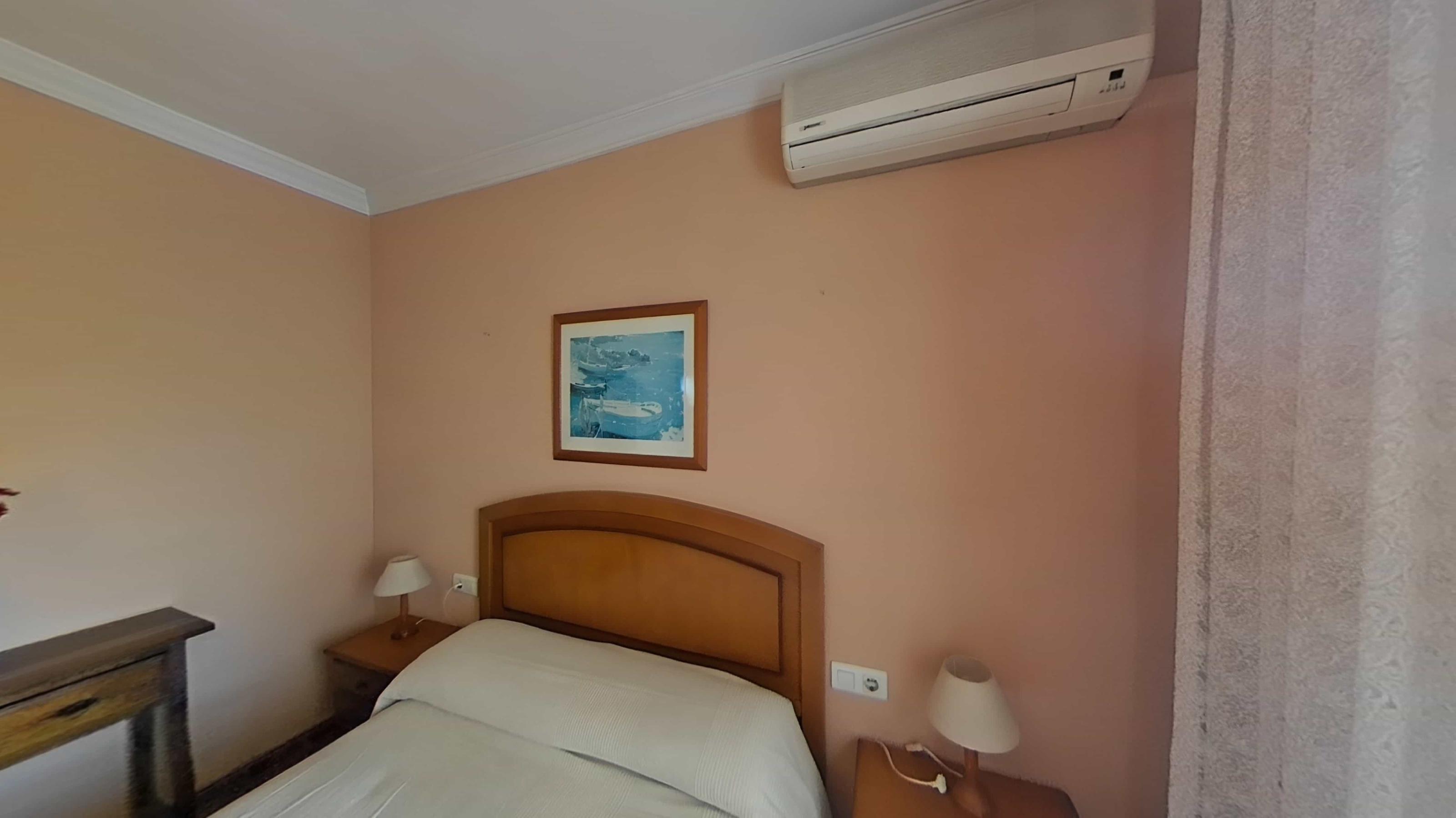 Imagen 36 Apartamento en venta en Benalmádena / Ideal para paseos en el paseo marítimo, zona de ocio