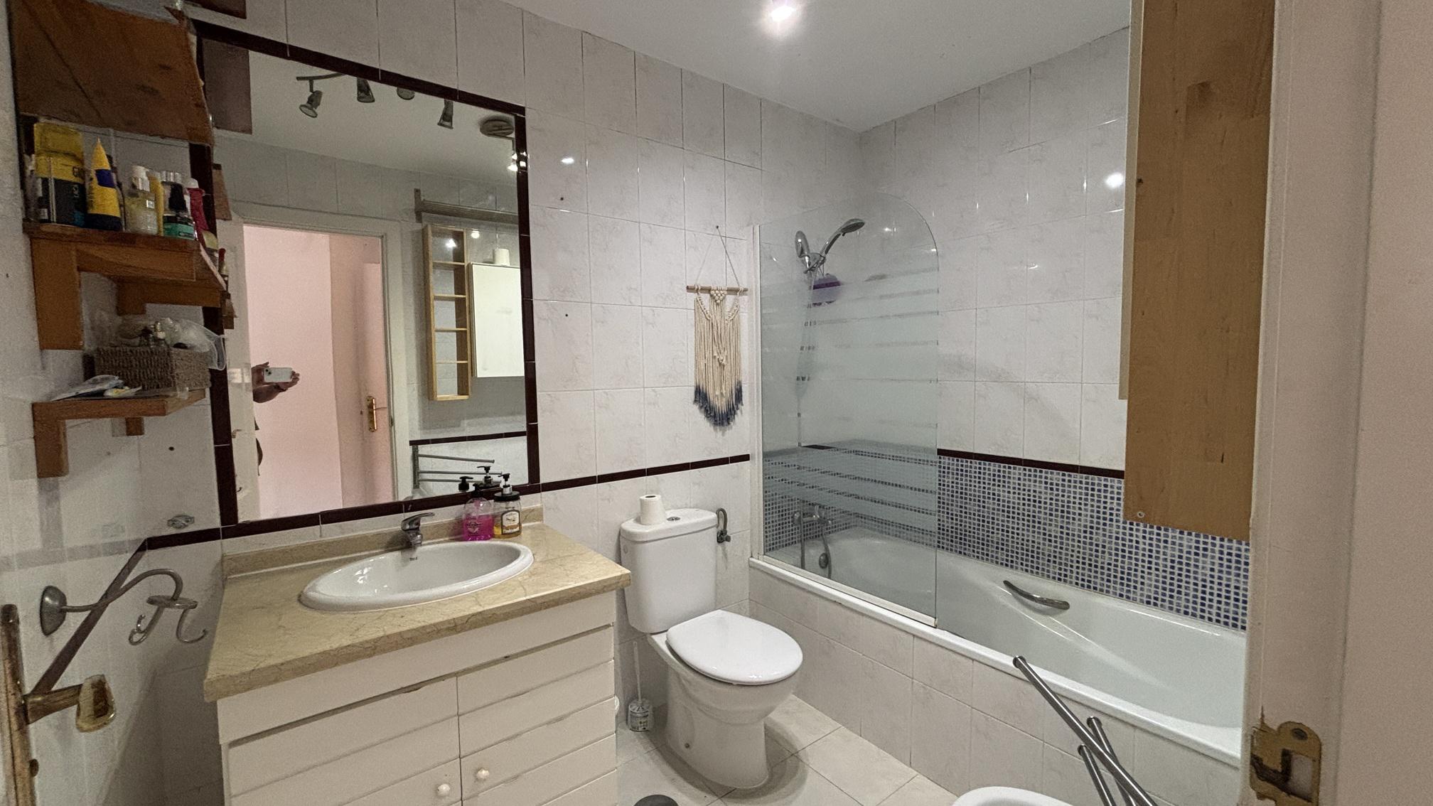 Imagen 19 Ático en venta en Benalmádena / Frente a un parque que tiene kiosco y restaurante