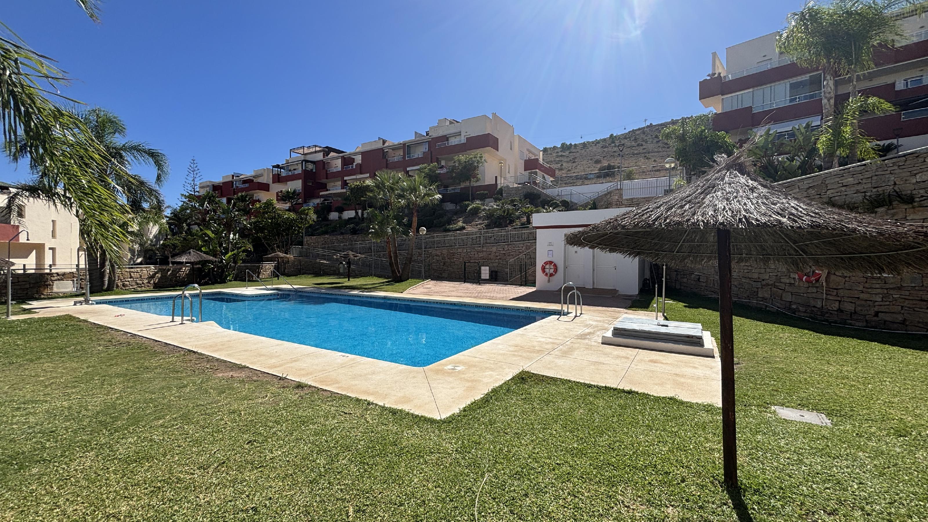 Imagen 28 Apartamento en venta en Benalmádena / Urbanización moderna y tranquila con transporte público