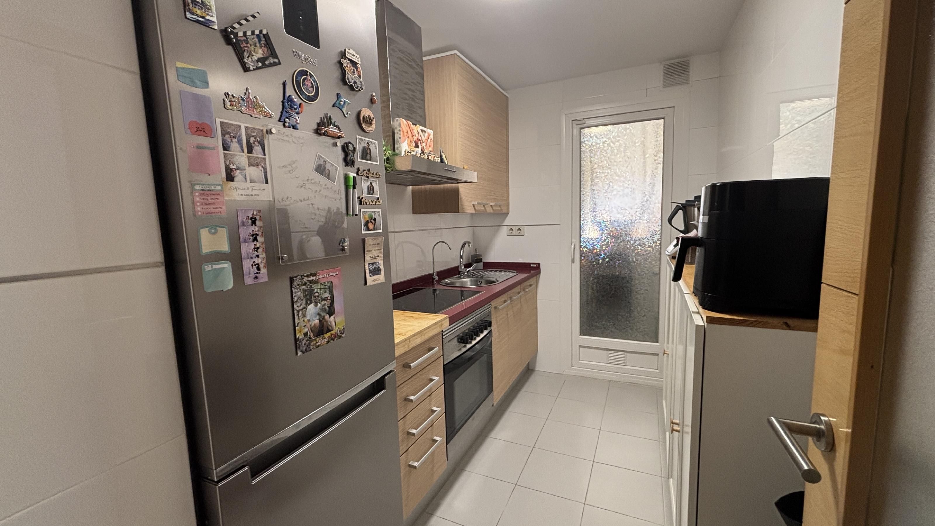 Imagen 13 Apartamento en venta en Benalmádena / Urbanización moderna y tranquila con transporte público