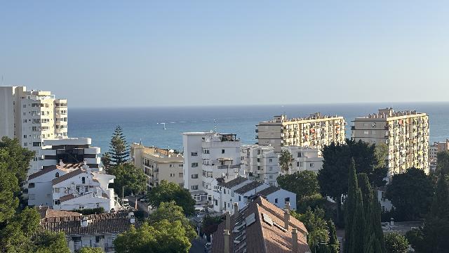 Imagen 1 Inmueble 296562 - Apartamento en venta en Benalmádena / A un paso de la playa, rodeado de comercios, hoteles 