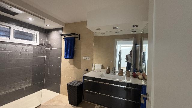 Imagen 29 Inmueble 296562 - Apartamento en venta en Benalmádena / A un paso de la playa, rodeado de comercios, hoteles 