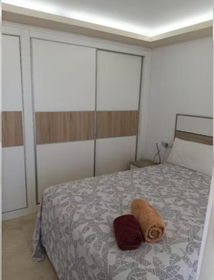 Imagen 19 Apartamento en venta en Benalmádena / A un paso de la playa, rodeado de comercios, hoteles 