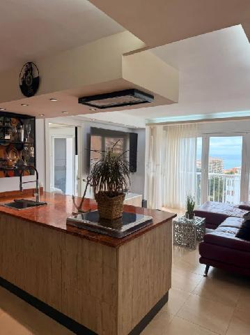 Imagen 15 Inmueble 296562 - Apartamento en venta en Benalmádena / A un paso de la playa, rodeado de comercios, hoteles 