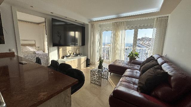 Imagen 10 Inmueble 296562 - Apartamento en venta en Benalmádena / A un paso de la playa, rodeado de comercios, hoteles 