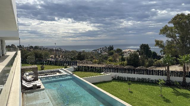 Imagen 2 Inmueble 296770 - Casa Aislada en venta en Benalmádena / Casa ubicado en la zona del Higuerón, muy prestigiosa