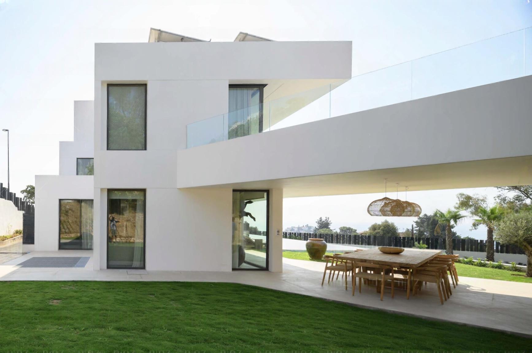 Imagen 3 Casa Aislada en venta en Benalmádena / Casa ubicado en la zona del Higuerón, muy prestigiosa