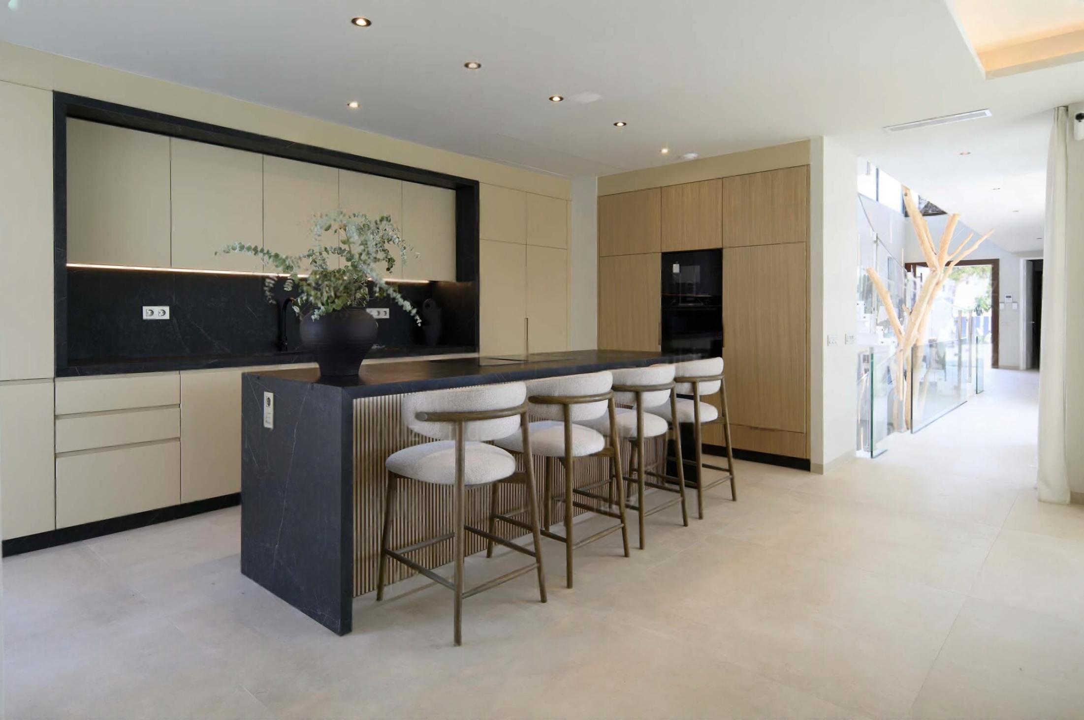 Imagen 8 Casa Aislada en venta en Benalmádena / Casa ubicado en la zona del Higuerón, muy prestigiosa