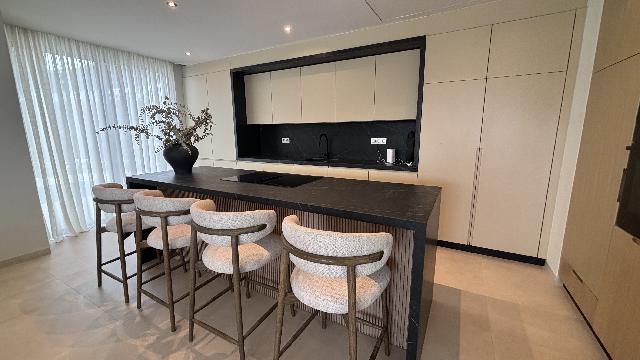 Imagen 9 Inmueble 296770 - Casa Aislada en venta en Benalmádena / Casa ubicado en la zona del Higuerón, muy prestigiosa