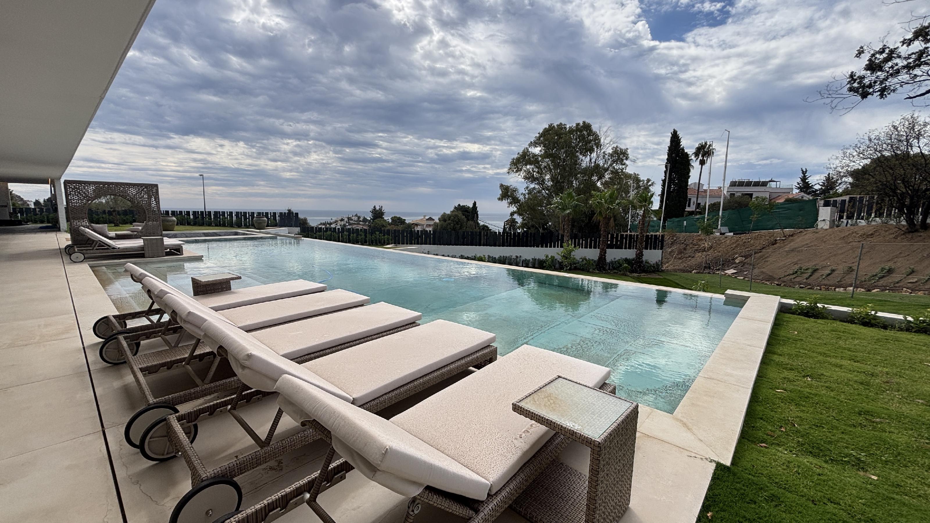 Imagen 14 Casa Aislada en venta en Benalmádena / Casa ubicado en la zona del Higuerón, muy prestigiosa