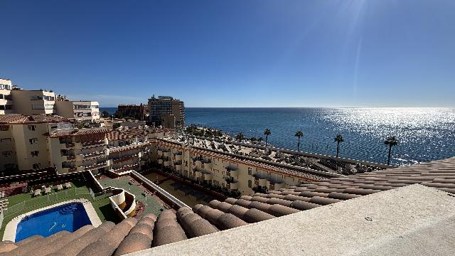 Imagen 24 Inmueble 297739 - Dúplex en venta en Benalmádena / Buena ubicación frente al mar, rodeado de bares,opencor