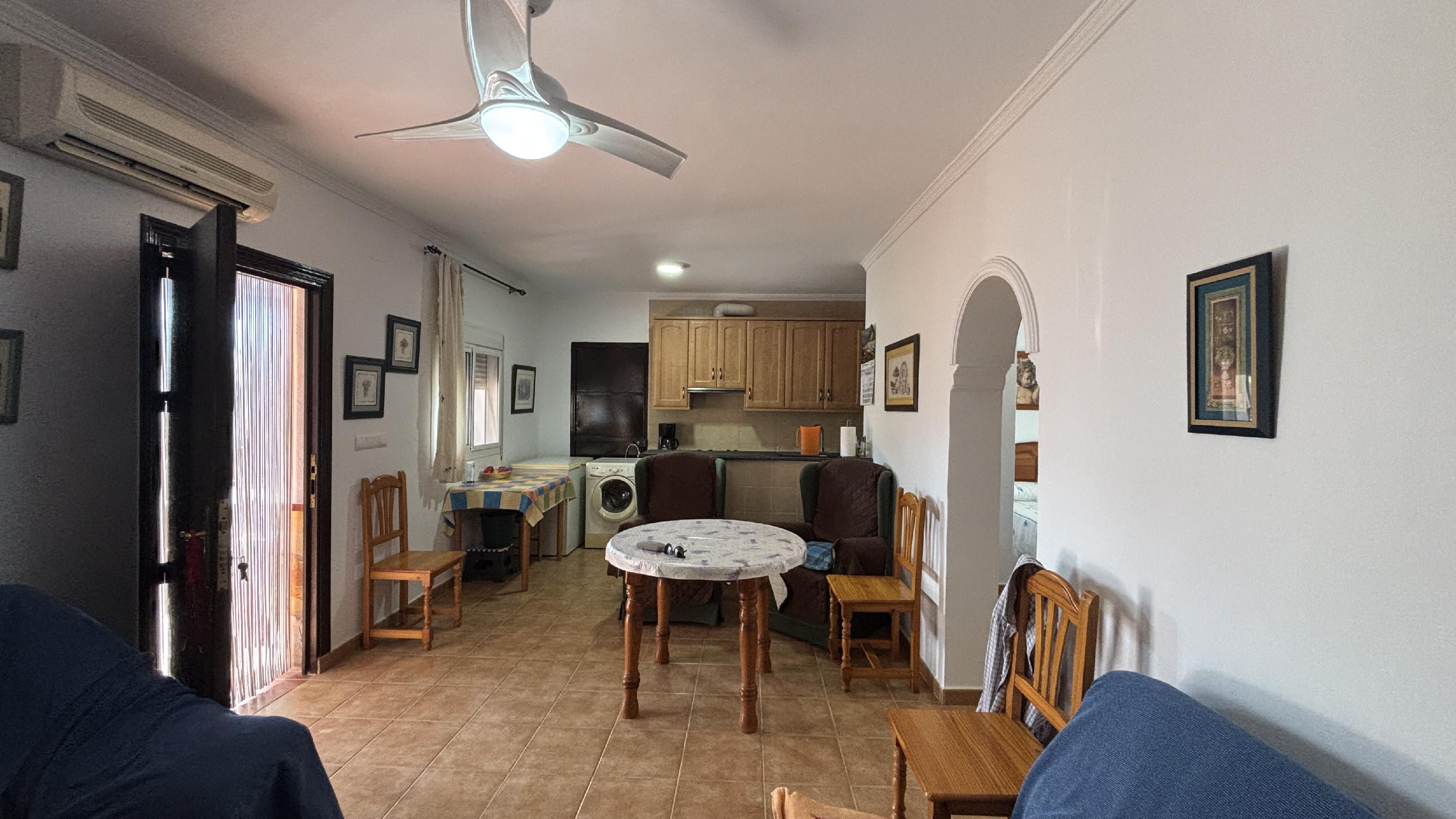 Imagen 12 Casa Rústica en venta en Pizarra / Ubicado a  1 kl de la carretera principal, con vecinos.