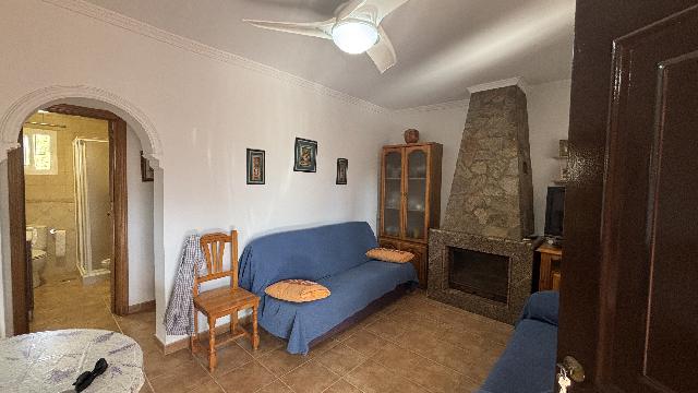 Imagen 10 Inmueble 297920 - Casa Rústica en venta en Pizarra / Ubicado a  1 kl de la carretera principal, con vecinos.