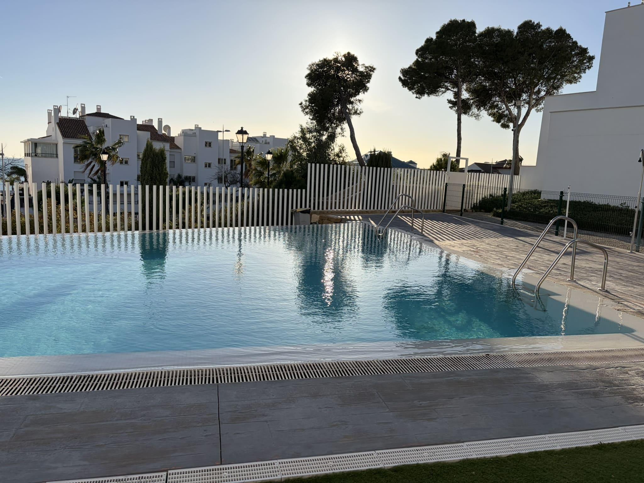 Imagen 34 Planta Baja en venta en Benalmádena / Rodeado de campos de golf y primera linea de playa