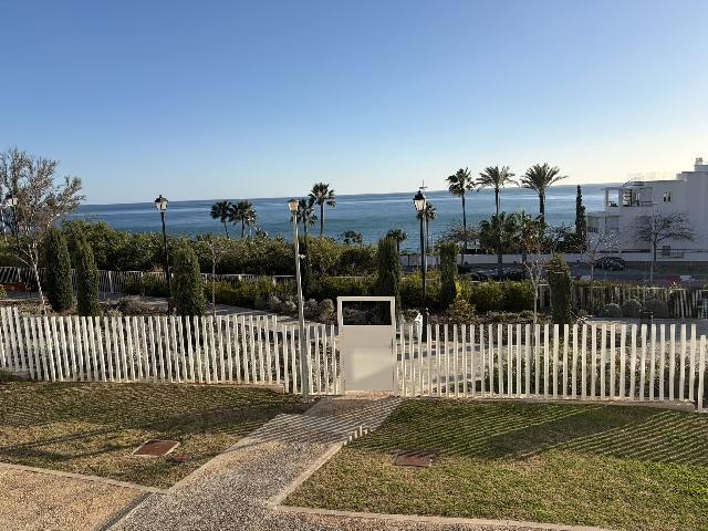 Imagen 2 Inmueble 300864 - Planta Baja en venta en Benalmádena / Rodeado de campos de golf y primera linea de playa