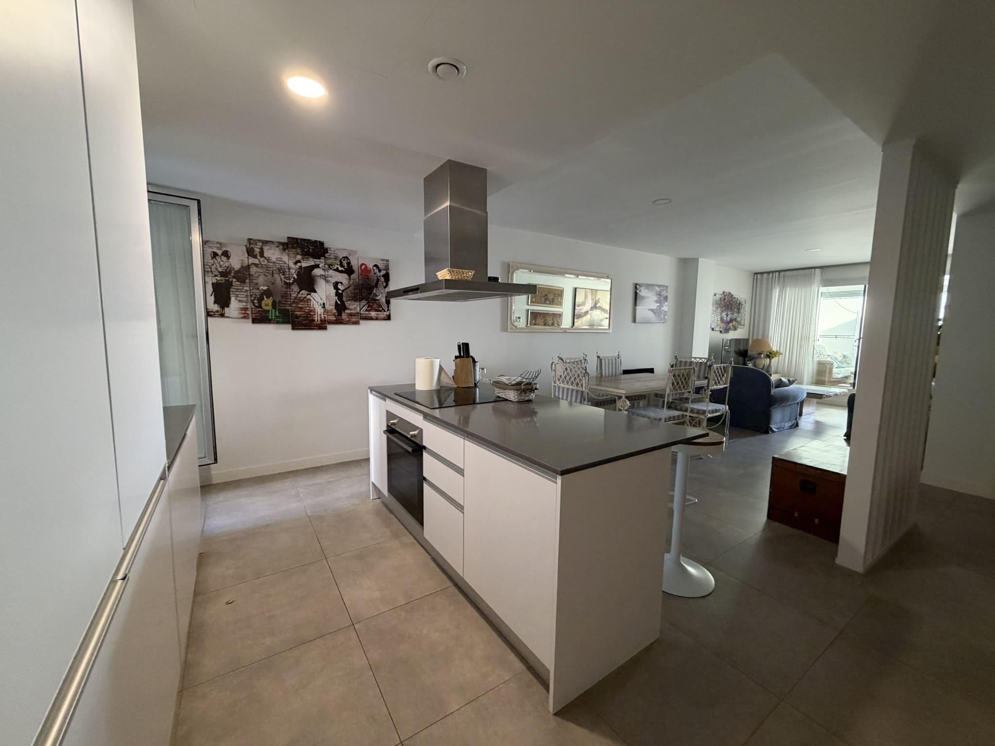 Imagen 12 Planta Baja en venta en Benalmádena / Rodeado de campos de golf y primera linea de playa