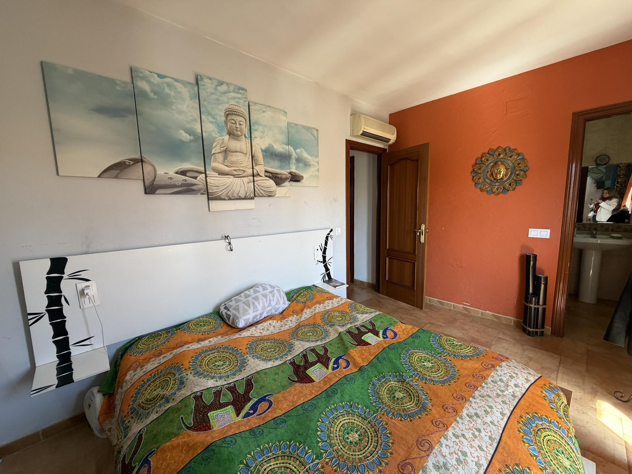 Imagen 12 Casa Adosada en venta en Benalmádena / Ubicación premium a 100 m del centro Benalmádena Pueblo