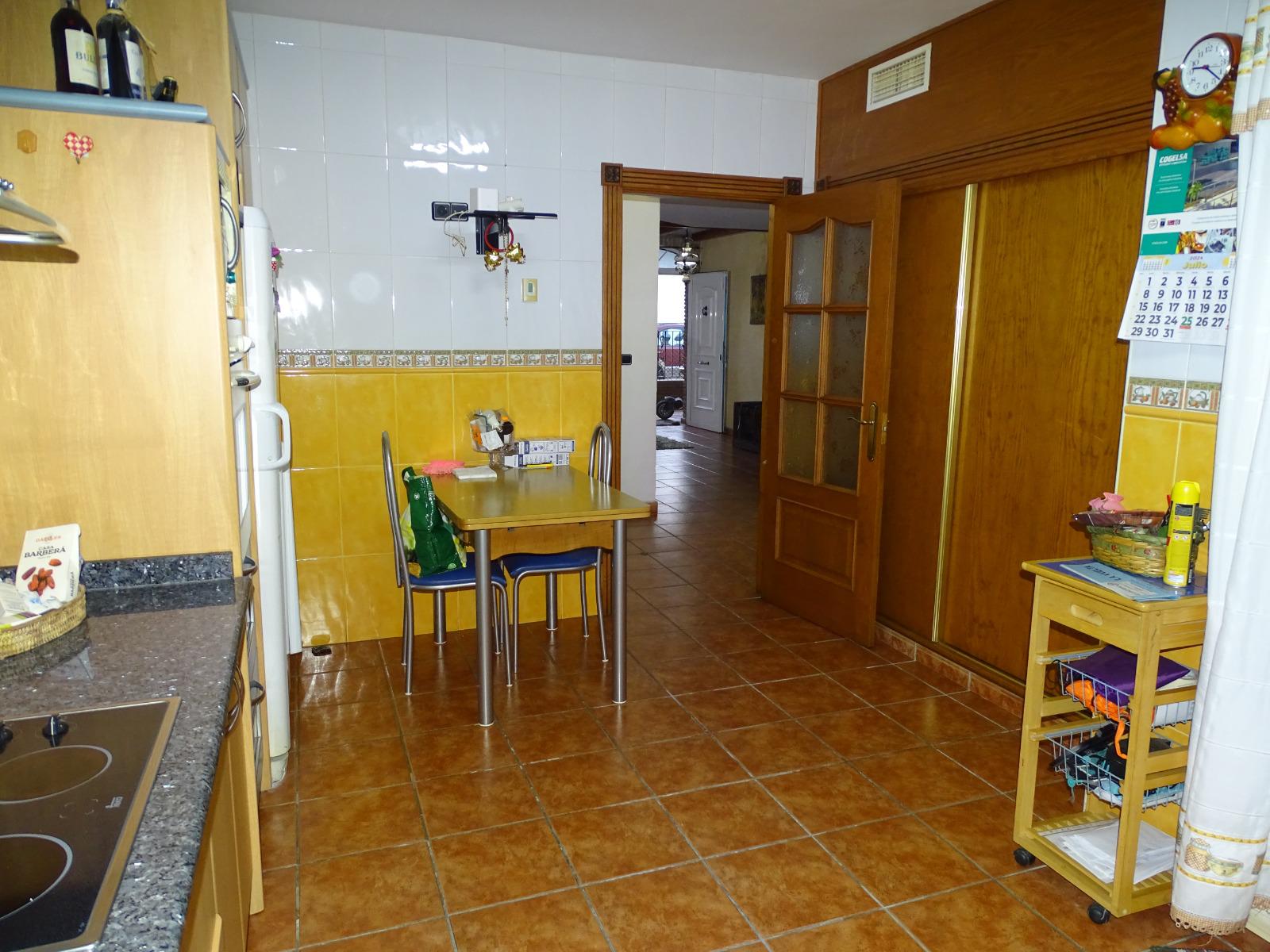 Imagen 8 Casa Aislada en venta en Campos Del Río / Muy cerca del Parque de la Estación