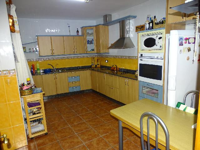 Imagen 7 Inmueble 296838 - Casa Aislada en venta en Campos Del Río / Muy cerca del Parque de la Estación