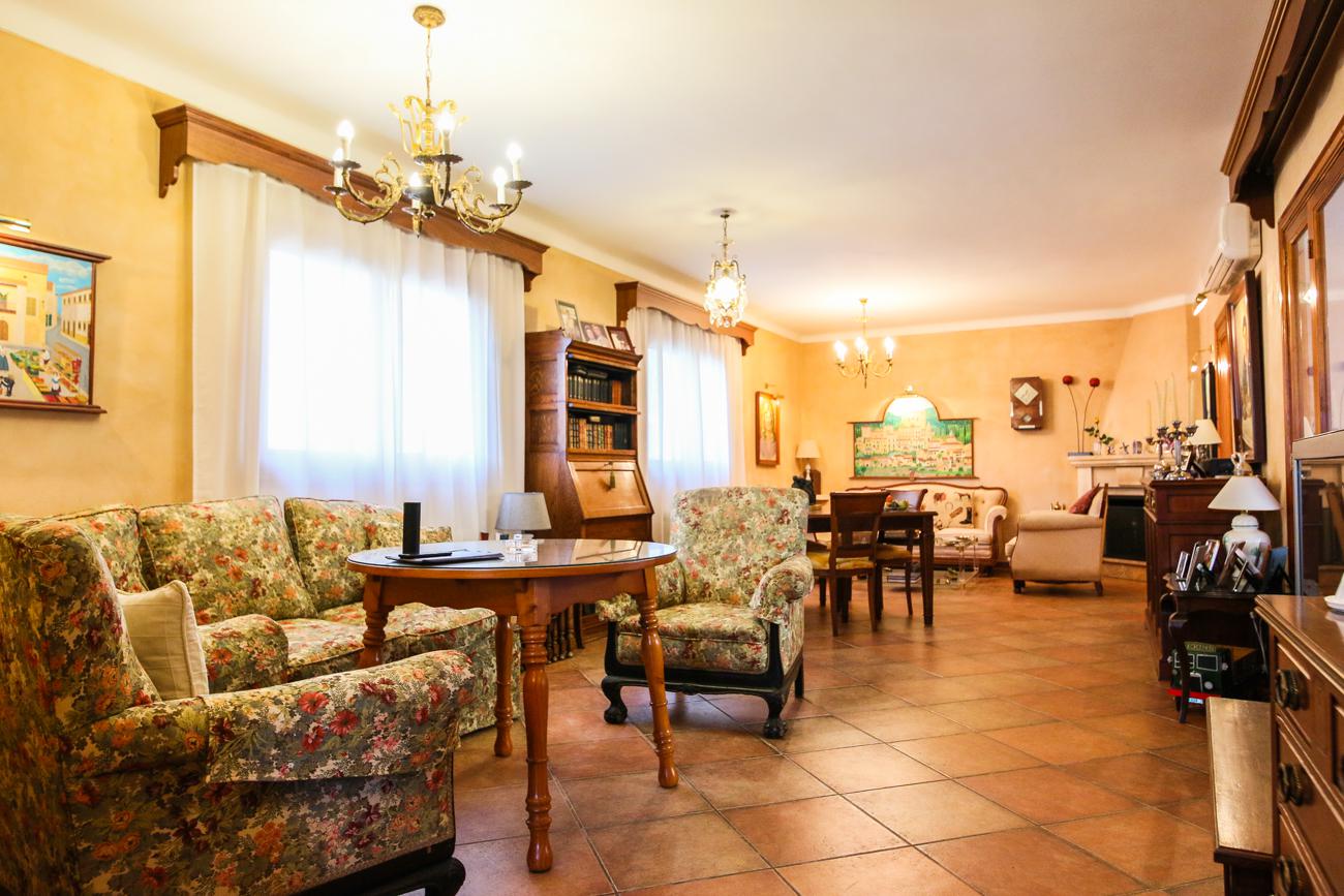 Imagen 5 Casa Adosada en venta en Campos / Nàpols - Dels Horts Campos