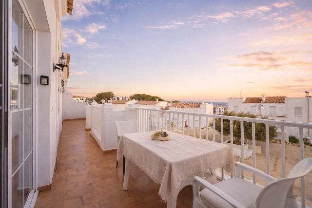 Imagen 1 Inmueble 297942 - Apartamento en venta en Mercadal (Es) / Apartamento en Arenal d´en Castell c/licencia turística